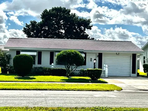 2020 SW Golf Lane Boynton Beach FL 33426
