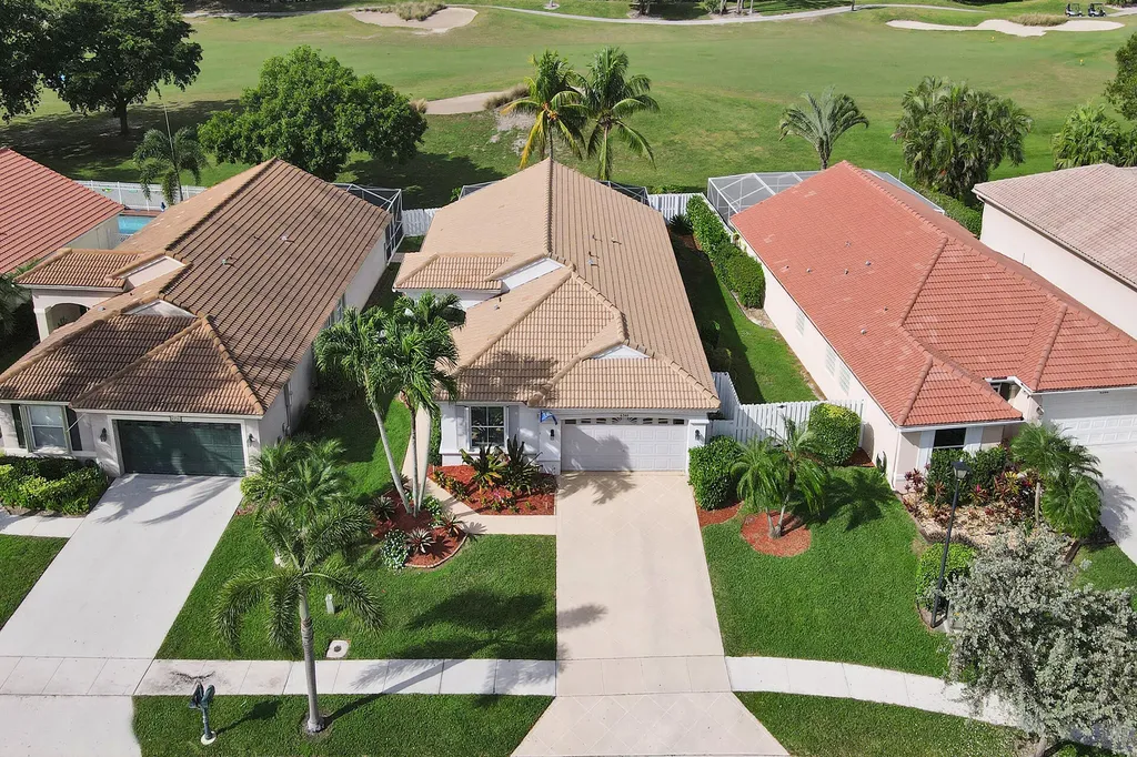 6340 Grand Cypress Circle Lake Worth FL 33463