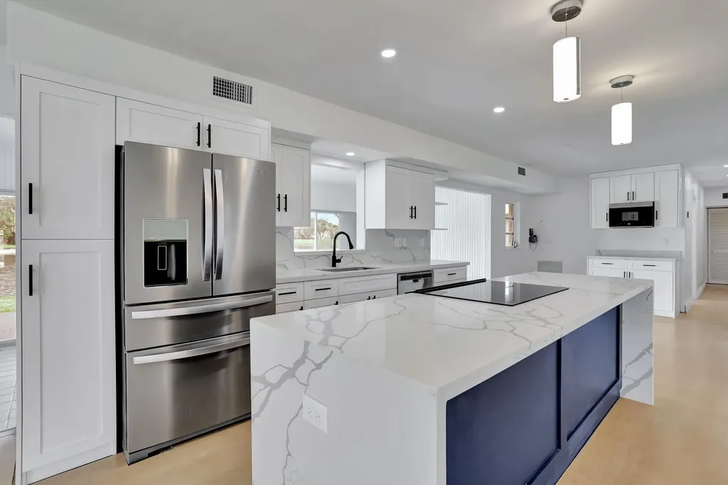6410 NW 72nd Avenue Tamarac FL 33321