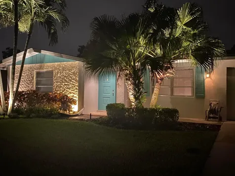553 Riverside Drive Palm Beach Gardens FL 33410