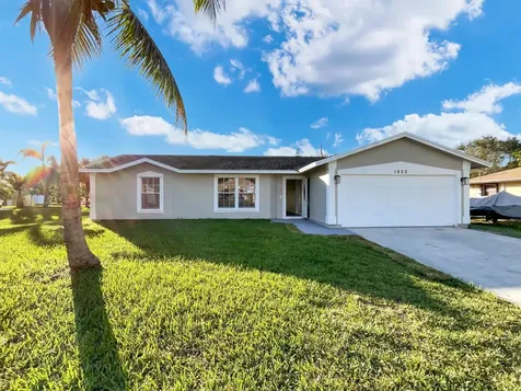 1950 SW Capeador Street Port St Lucie FL 34953