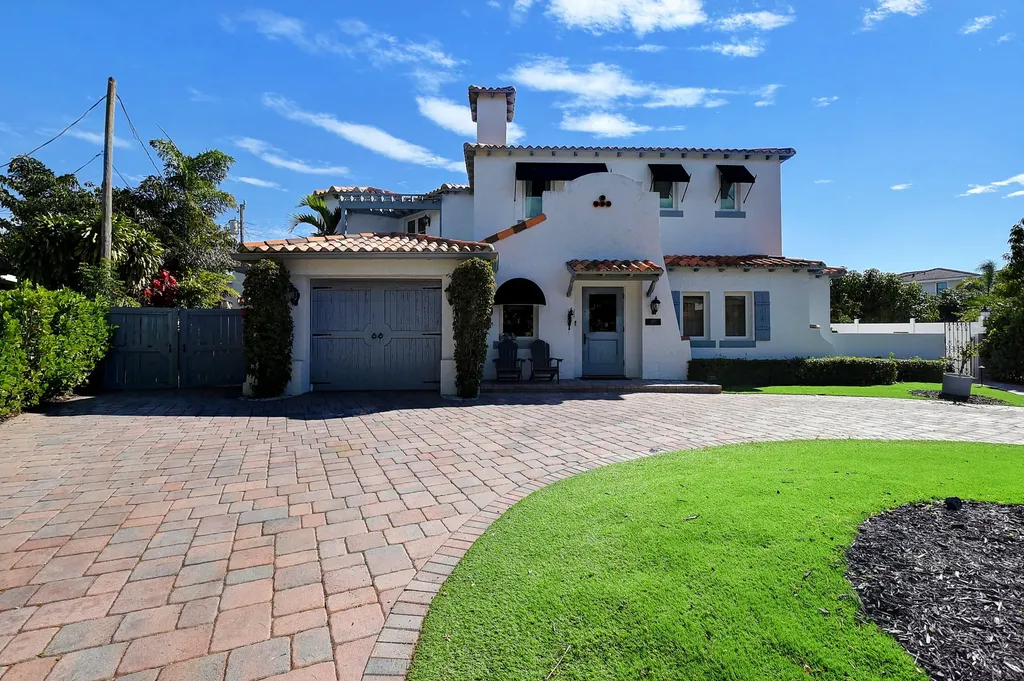 1470 NE 4th Court Boca Raton FL 33432