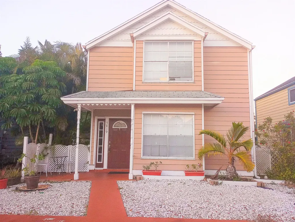 5819 Dewberry Way West Palm Beach FL 33415