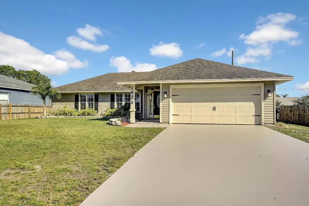 1873 SW Day Street Port St Lucie FL 34953
