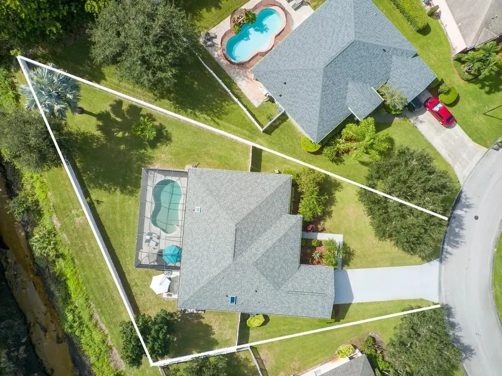3601 2nd Place SW Vero Beach FL 32968