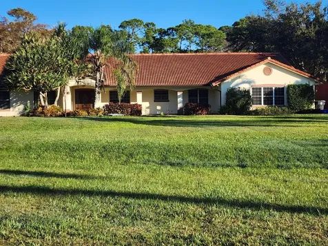 9787 Saddle Court Lake Worth FL 33467