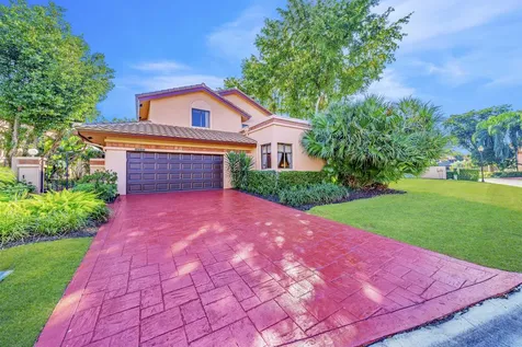 6574 Via Benita Boca Raton FL 33433