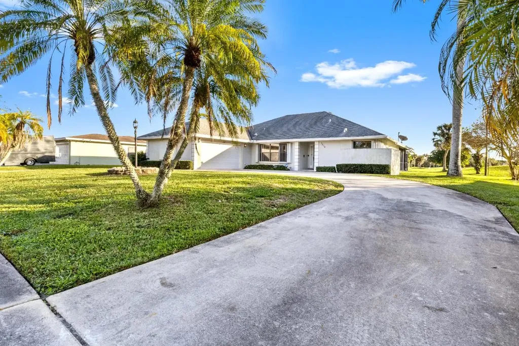 7614 Oakmont Drive Lake Worth FL 33467