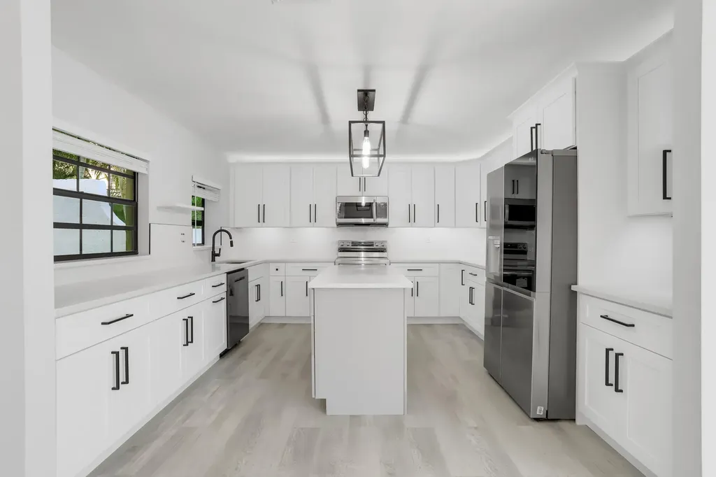1235 NW 22nd Avenue Delray Beach FL 33445