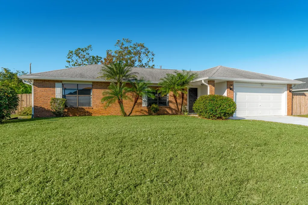 130 SW Ridgecrest Drive Port St Lucie FL 34953