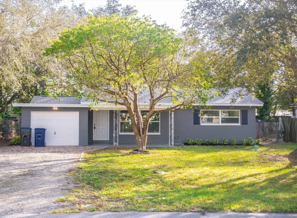 1946 35th Avenue Vero Beach FL 32960