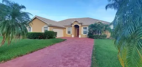423 NW Dover Court Port St Lucie FL 34983
