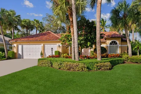2663 Hampton Circle S Delray Beach FL 33445