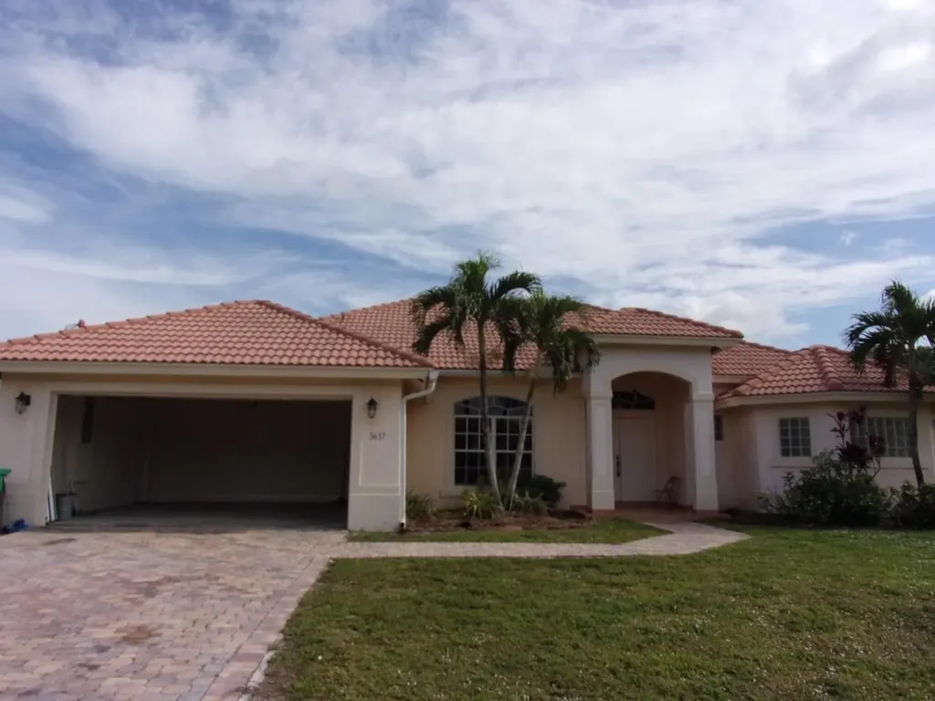 3637 SW Rosardo Street Port St Lucie FL 34953