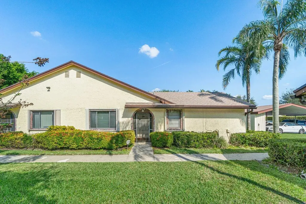 23373 Barlake Drive Boca Raton FL 33433