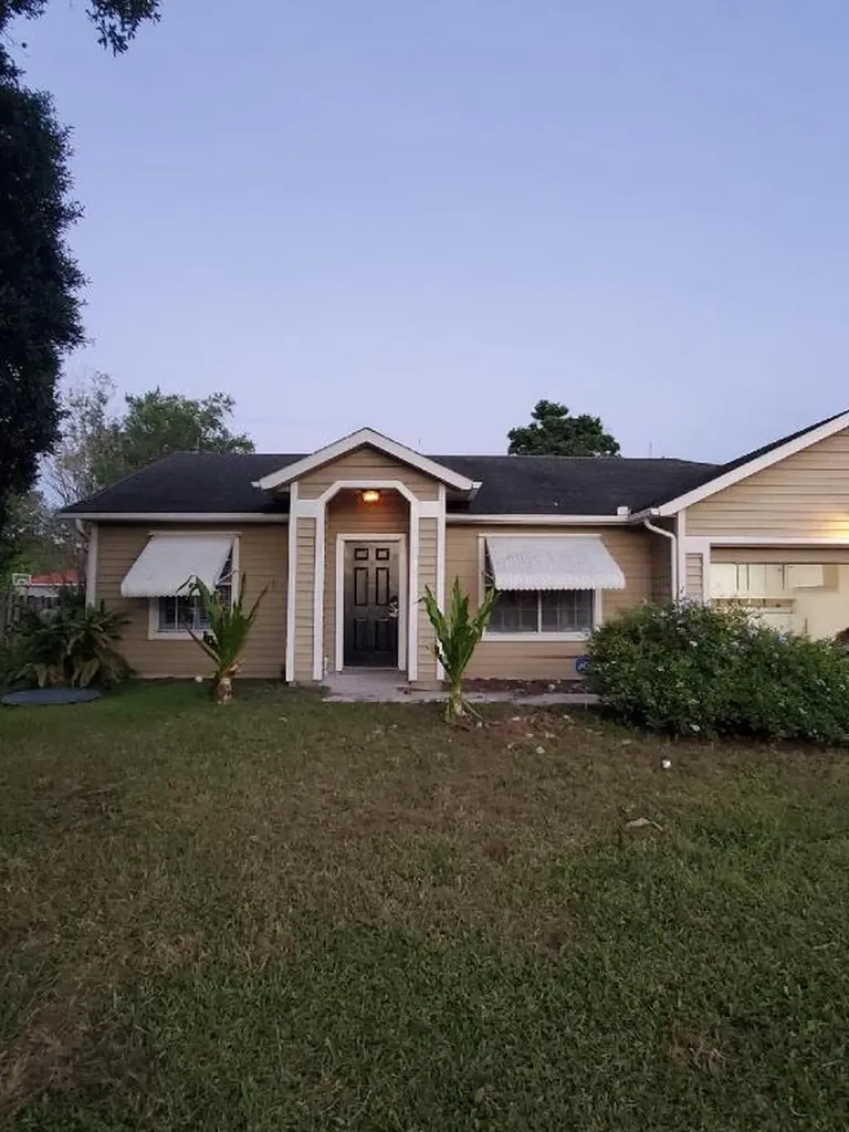 4425 SW Cacao Street Port St Lucie FL 34953