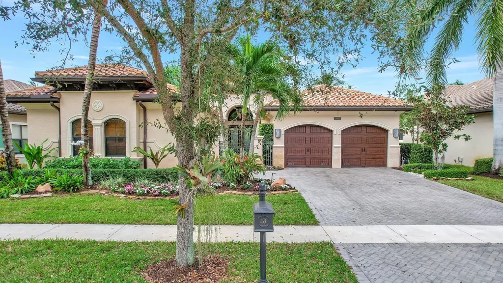 16607 Chesapeake Bay Court Delray Beach FL 33446