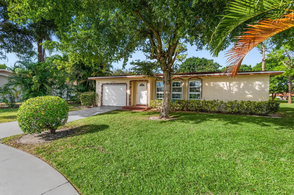 14533 Sunny Waters Lane Delray Beach FL 33484