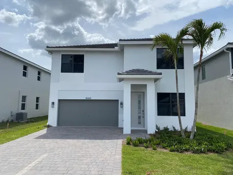 18469 Glenstone Street Jupiter FL 33458