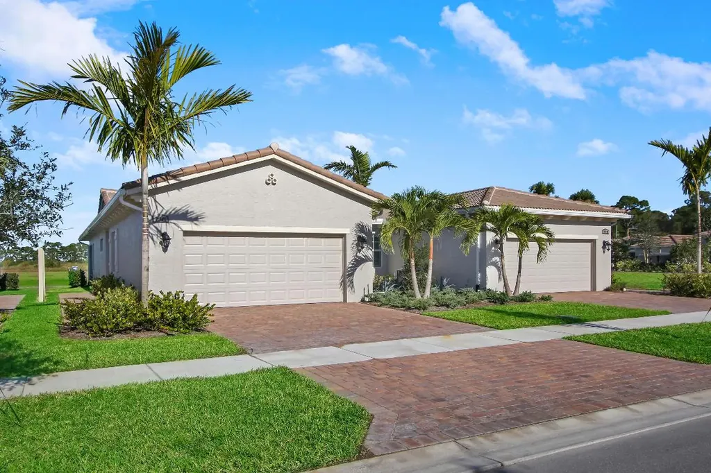 26186 SW Viterbo Way Port St Lucie FL 34986