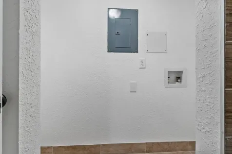 2504 SE Anchorage Cove Port St Lucie FL 34953