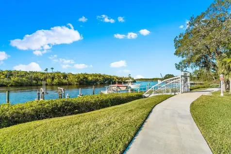 2504 SE Anchorage Cove Port St Lucie FL 34953