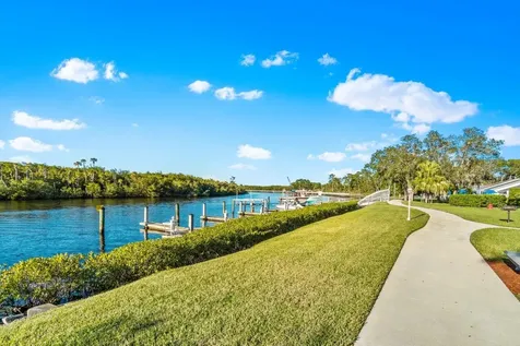 2504 SE Anchorage Cove Port St Lucie FL 34953