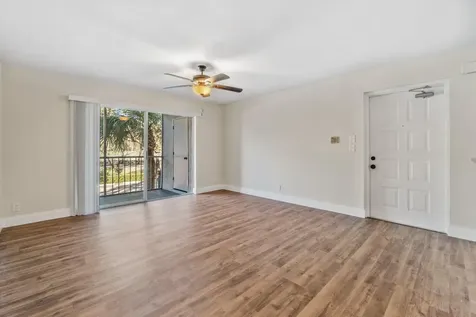 2504 SE Anchorage Cove Port St Lucie FL 34953