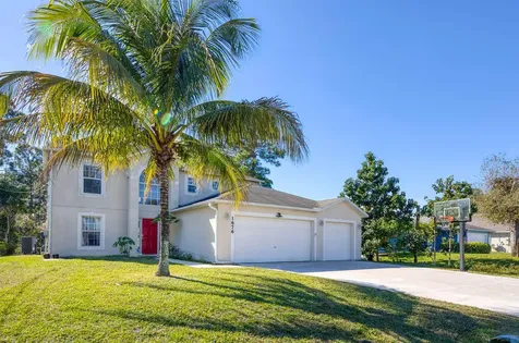 1676 SW Mackey Avenue Port St Lucie FL 34953
