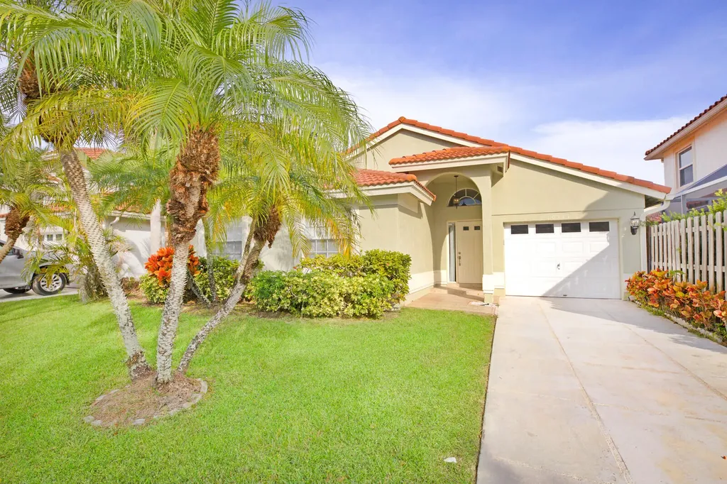 10541 Lake Jasmine Drive Boca Raton FL 33498