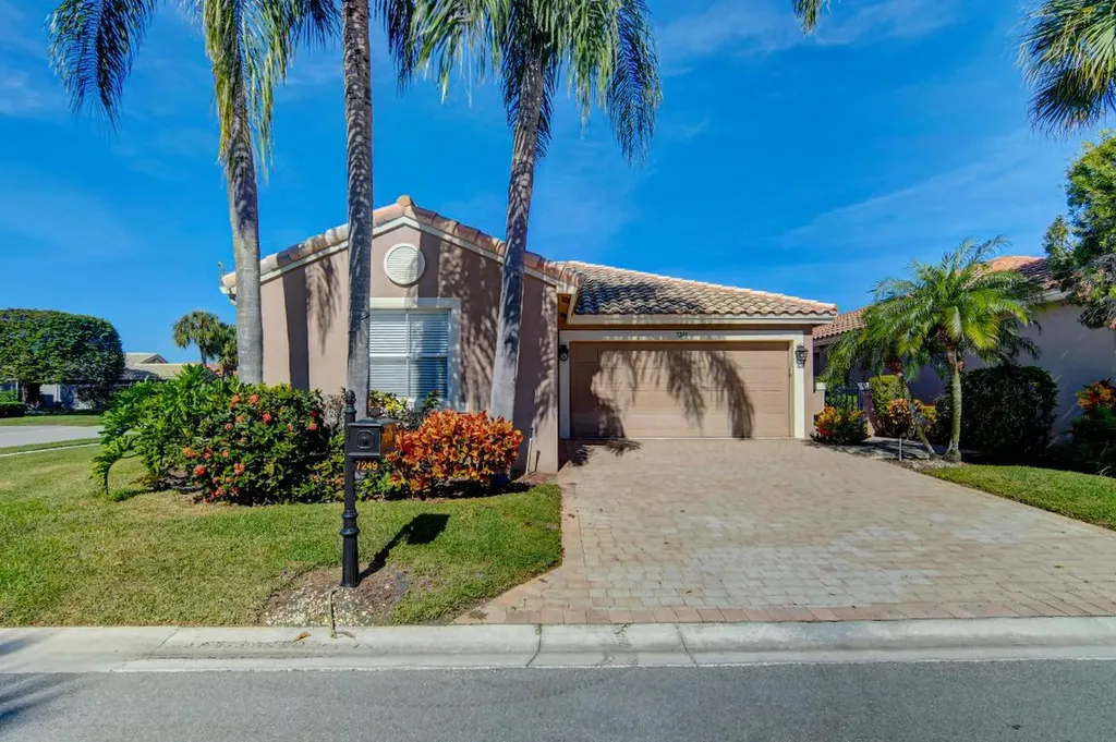 7249 Granville Avenue Boynton Beach FL 33437