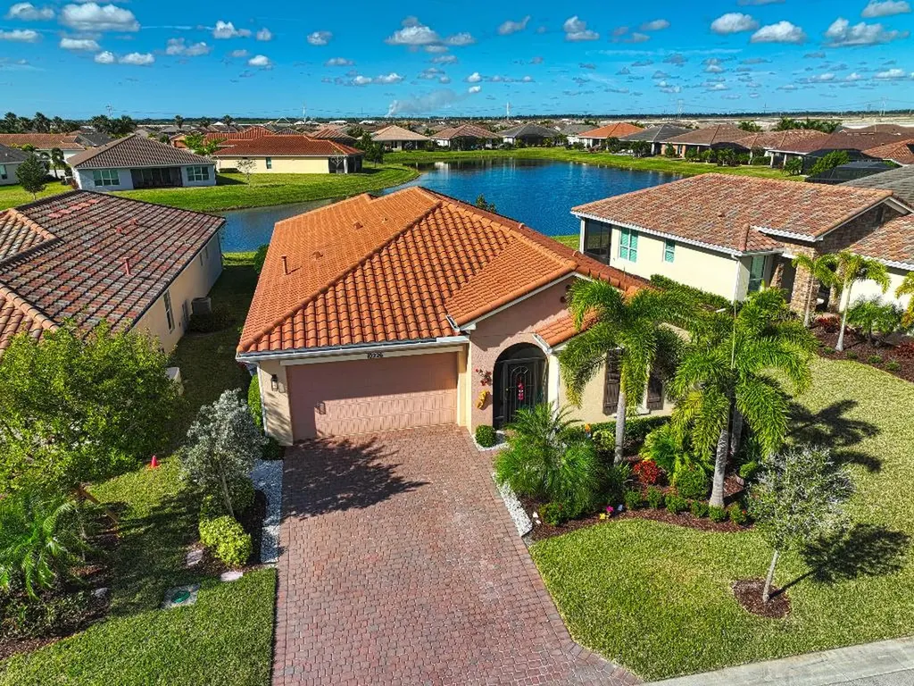 10226 SW Coral Tree Circle Port St Lucie FL 34987