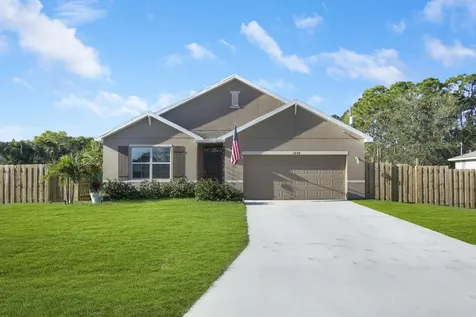 1898 SE Gifford Street Port St Lucie FL 34952