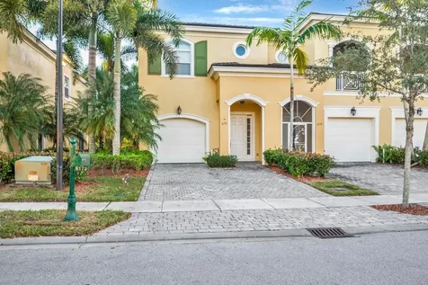 6173 NW Helmsdale Way Port St Lucie FL 34983
