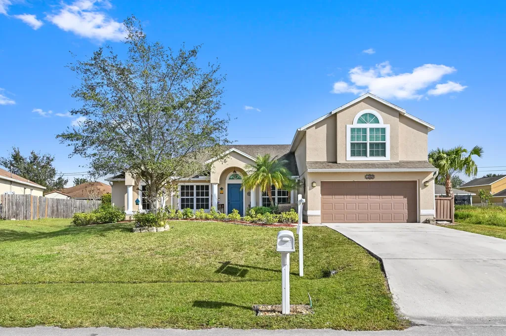 4507 SW Rachel Street Port St Lucie FL 34953