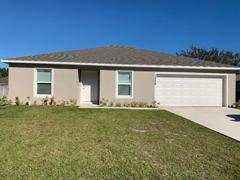 1229 SW Asturia Avenue Port St Lucie FL 34953