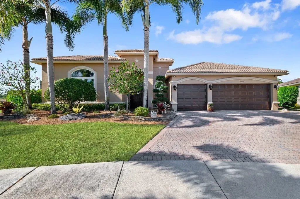 2977 W Fontana Court Royal Palm Beach FL 33411