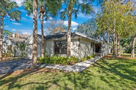 2570 Bedford Mews Drive Wellington FL 33414