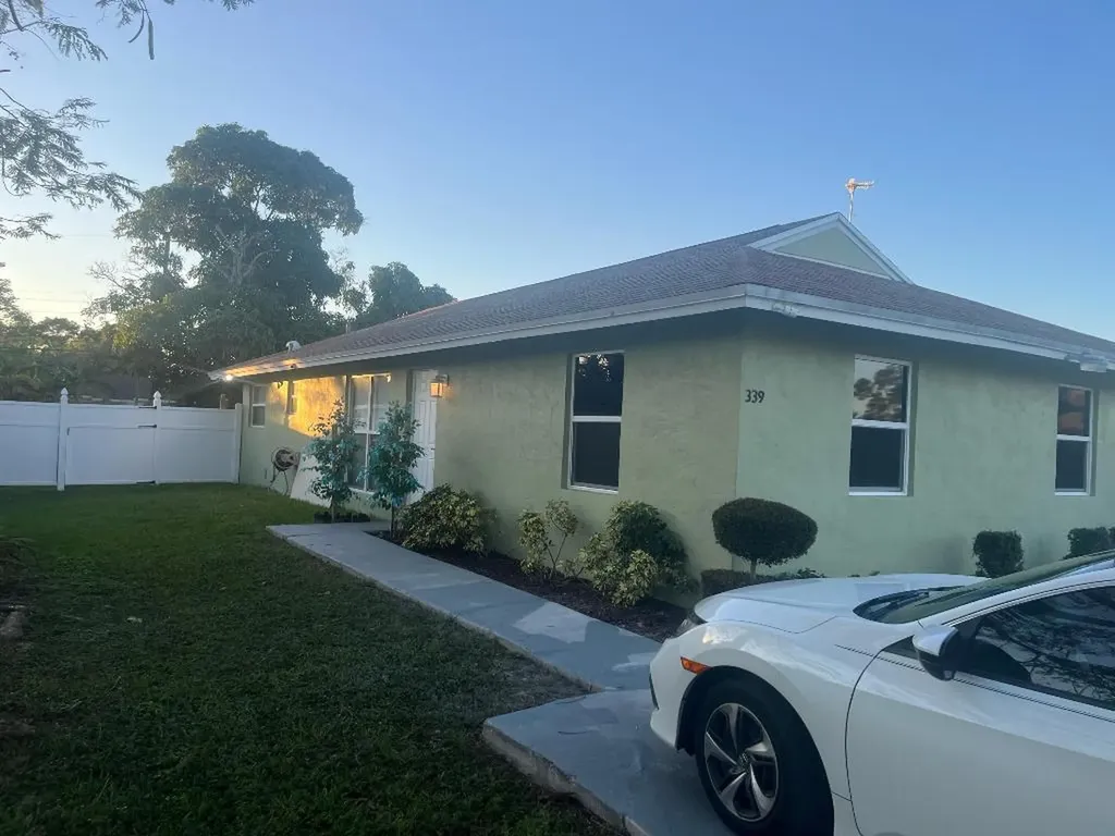 339 Jennings Avenue Greenacres FL 33463