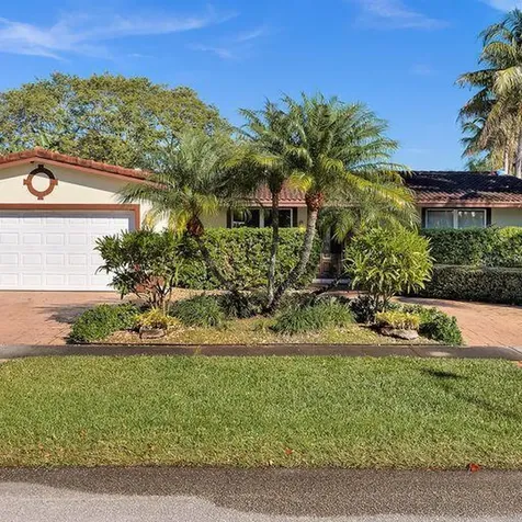 4715 Hayes Street Hollywood FL 33021