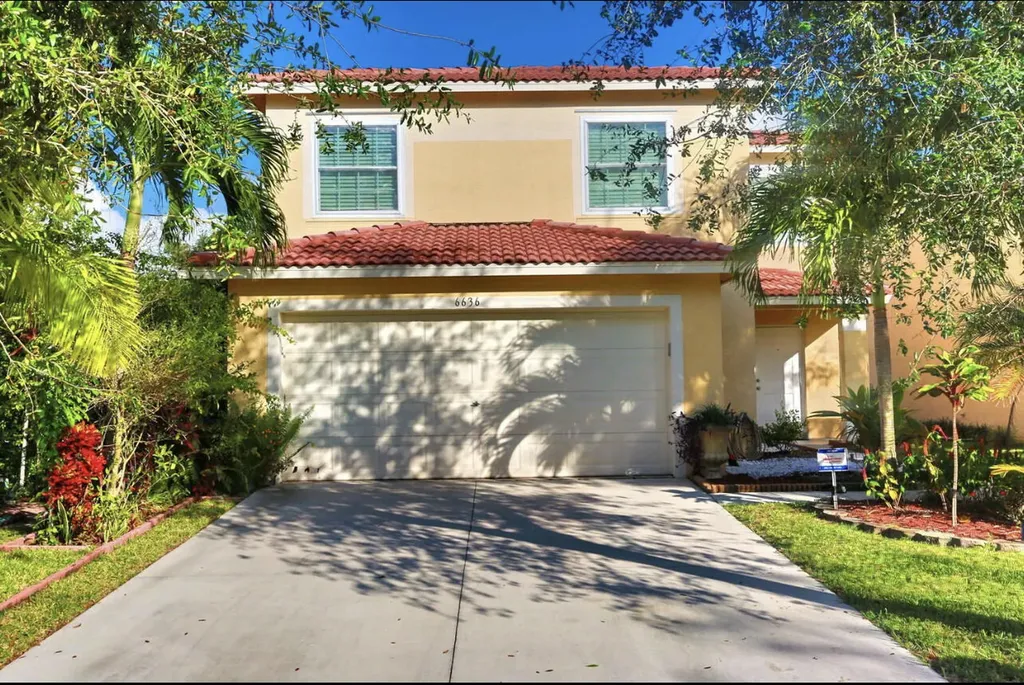 6636 Country Winds Cove Lake Worth FL 33463