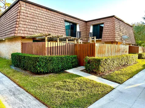 1613 16th Lane Greenacres FL 33463