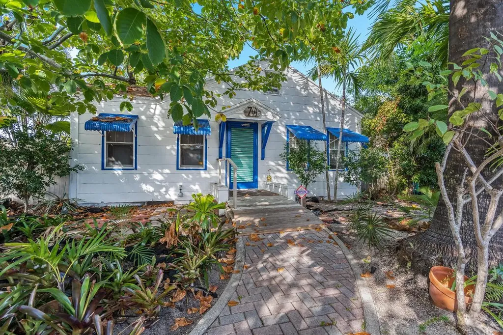 701 N L Street Lake Worth Beach FL 33460
