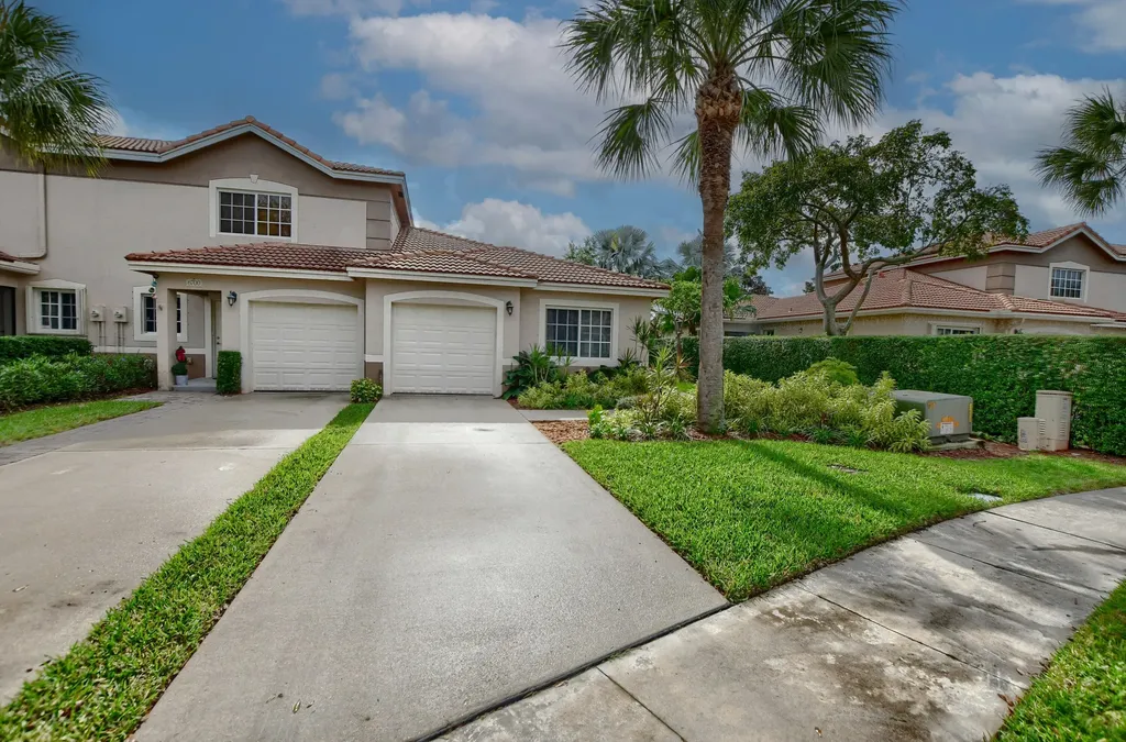 6702 Old Farm Trail Boynton Beach FL 33437