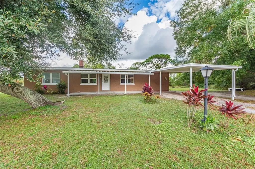 9080 86th Place Vero Beach FL 32967