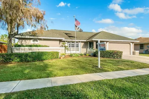 1902 Wisteria Street Wellington FL 33414
