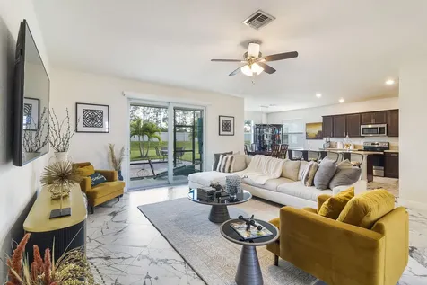7704 NW Greenspring Street Port St Lucie FL 34987