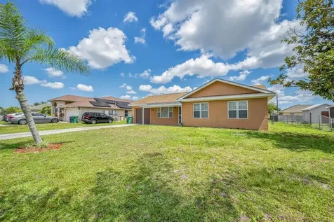 763 NW Bayard Avenue Port St Lucie FL 34983