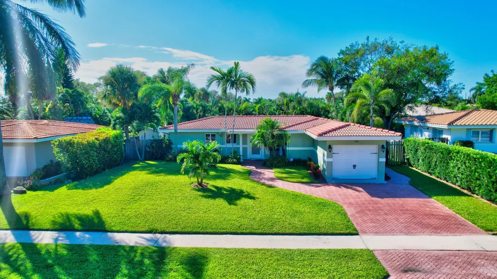 780 SW 5th Street Boca Raton FL 33486