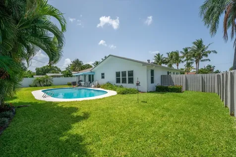 722 SW 28th Avenue Boynton Beach FL 33435